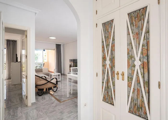 Apartment Lorcrimar Iii By Interhome Marbella